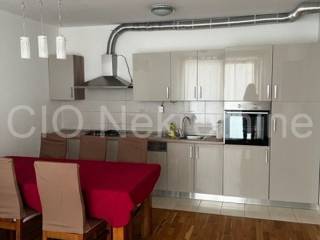 Flat in a building, Rent, Split, Split