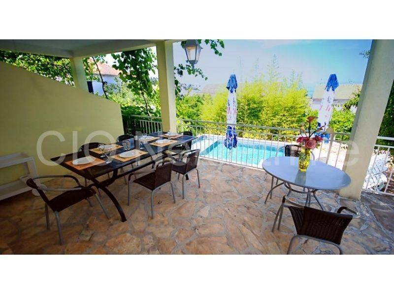 Apartment house, Sale, Sutivan, Sutivan