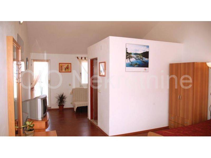 Apartment house, Sale, Sutivan, Sutivan