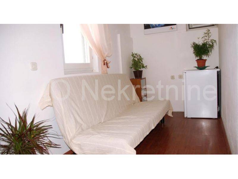 Apartment house, Sale, Sutivan, Sutivan