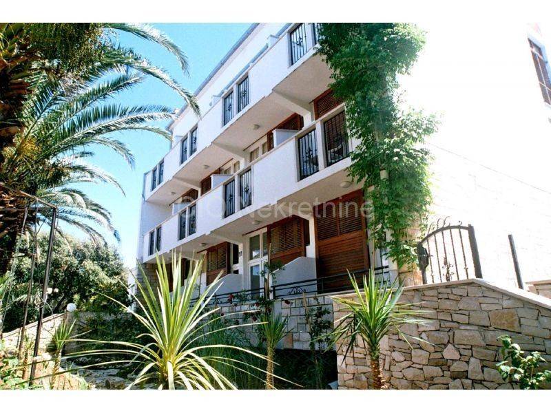 Hotel, Sale, Supetar, Supetar