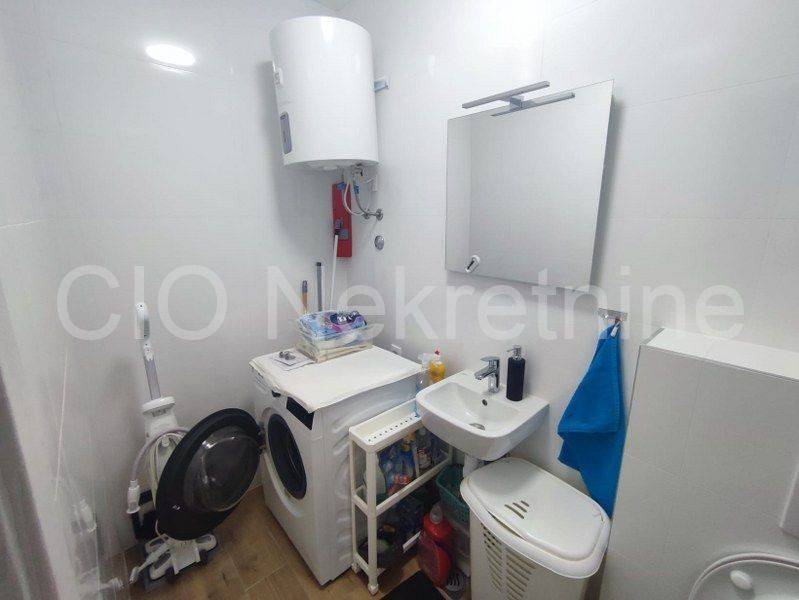 Flat in a new building, Rent, Kaštela, Kaštel Kambelovac
