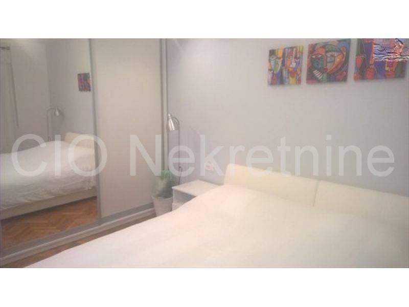Flat in building, Rent, Split, Split