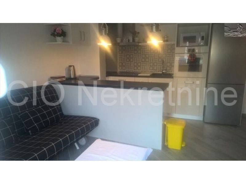 Flat in building, Rent, Split, Split