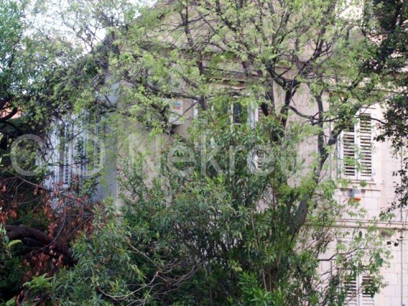 Flat in building, Rent, Split, Split