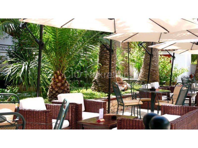 Hotel, Sale, Supetar, Supetar