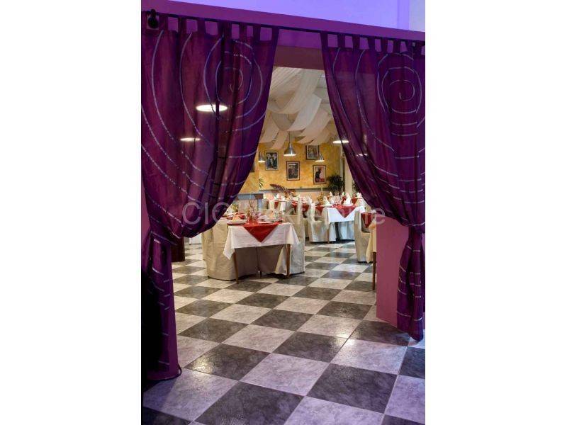 Hotel, Sale, Supetar, Supetar
