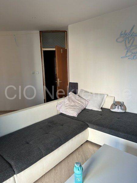 Flat in a building, Sale, Split, Split