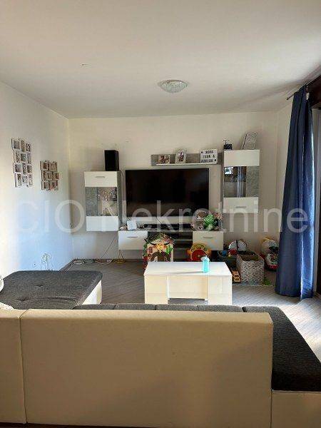 Flat in a building, Sale, Split, Split