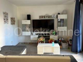 Flat in a building, Sale, Split, Split