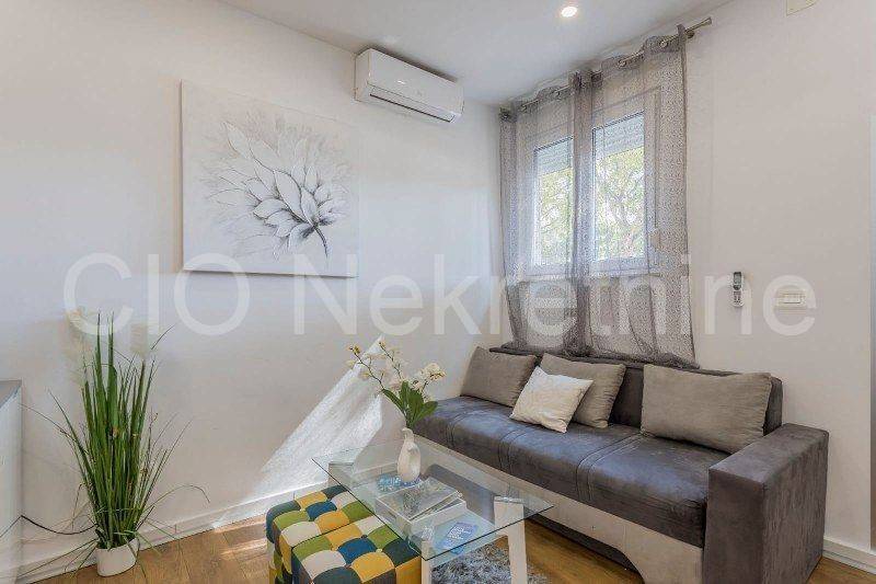 Studio apartment, Rent, Split, Split