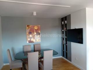 Flat in a building, Rent, Split, Split
