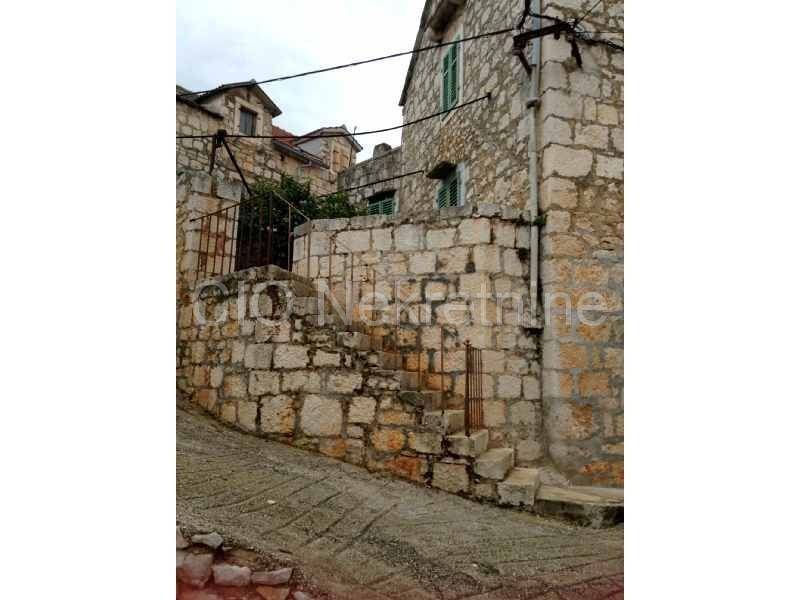 Stone house, Sale, Milna, Ložišća