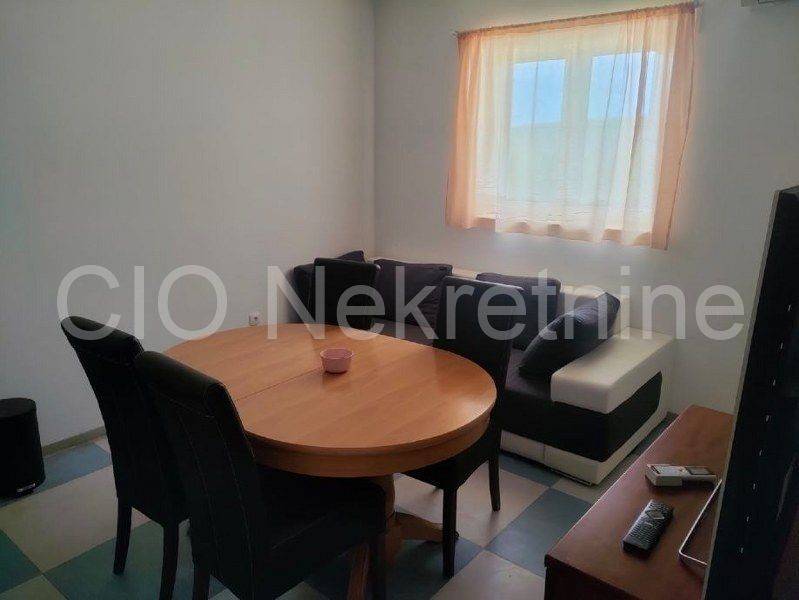 Flat in a building, Rent, Klis, Dugobabe
