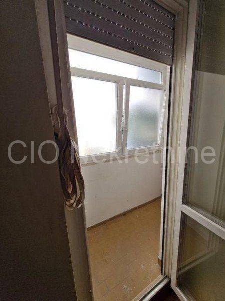 Flat in a building, Sale, Split, Split