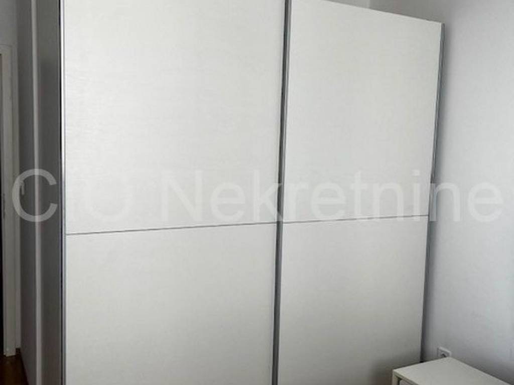 Flat in a building, Rent, Split, Split