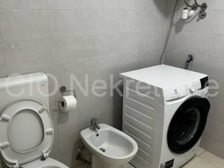 Flat in a building, Rent, Split, Split