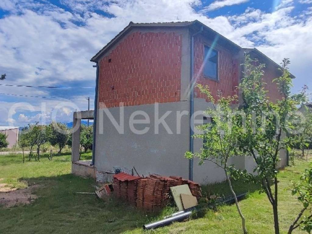 Detached house, Sale, Knin, Golubić