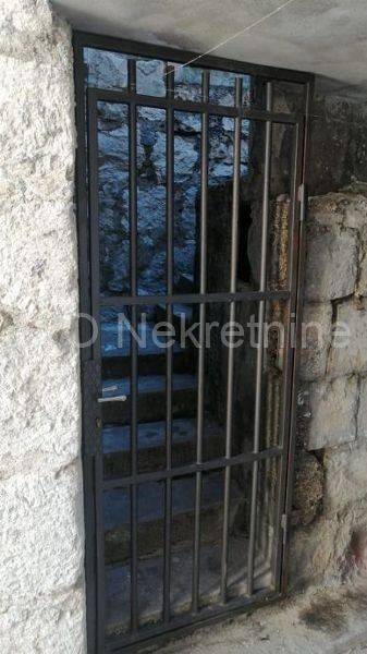 Stone house, Sale, Kaštela, Kaštel Lukšić