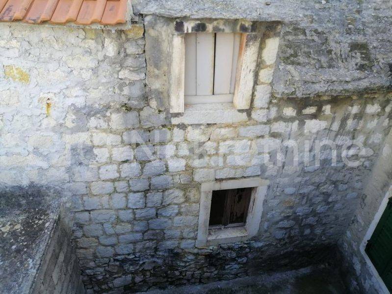 Stone house, Sale, Kaštela, Kaštel Lukšić