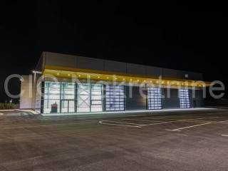 Hall, Rent, Trogir, Trogir
