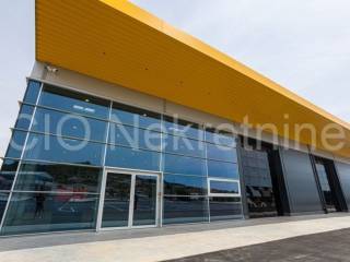 Hall, Rent, Trogir, Trogir