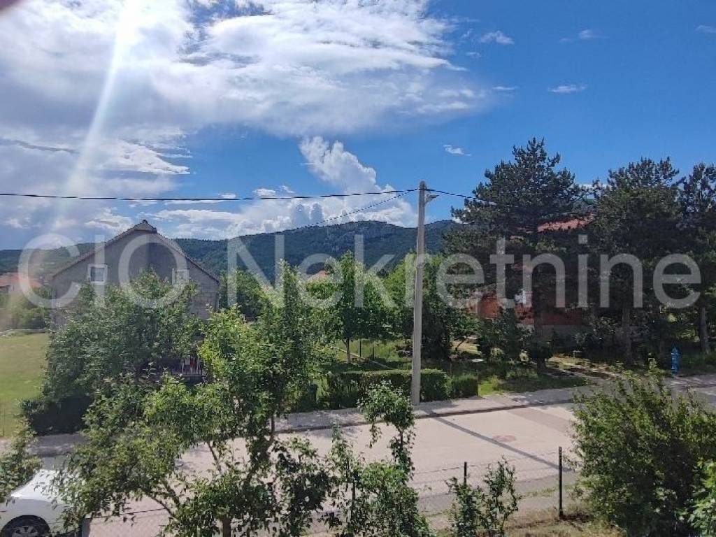 Detached house, Sale, Knin, Golubić