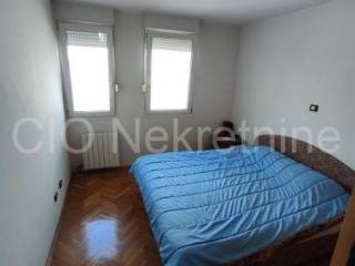 Flat in a building, Sale, Split, Split
