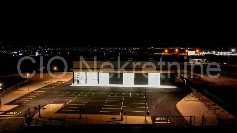 Hall, Rent, Trogir, Trogir