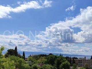 Flat in a building, Sale, Split, Split