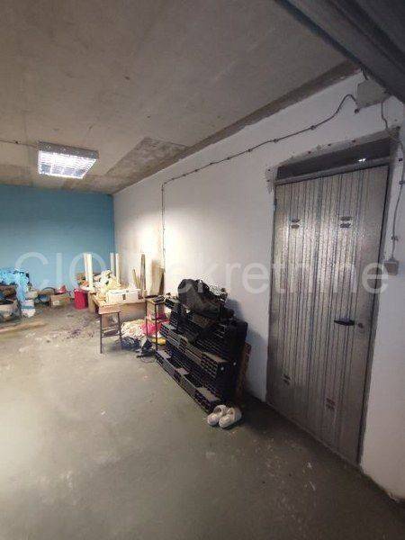 Flat in a building, Sale, Split, Split