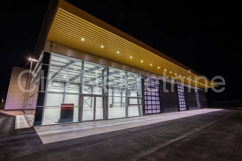 Hall, Rent, Trogir, Trogir