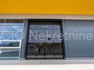 Hall, Rent, Trogir, Trogir