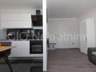 Flat in a building, Sale, Split, Split