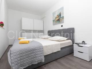 Flat in a building, Sale, Split, Split