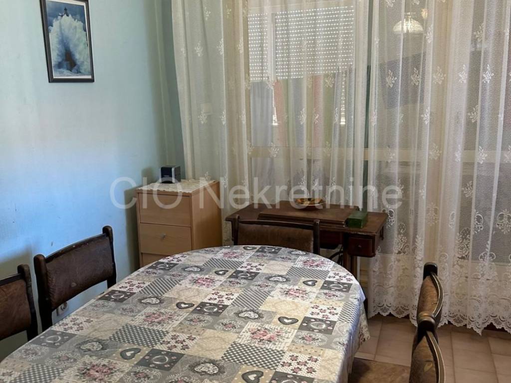 Flat in a building, Sale, Split, Split