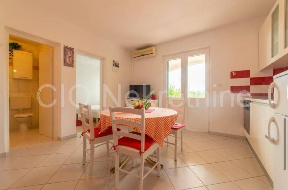 Apartmant house, Sale, Bol, Bol