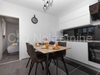 Flat in a building, Sale, Split, Split