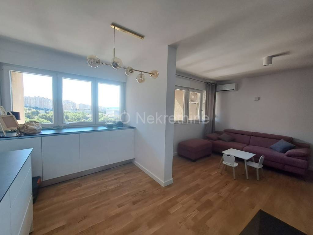 Flat in a building, Rent, Split, Split