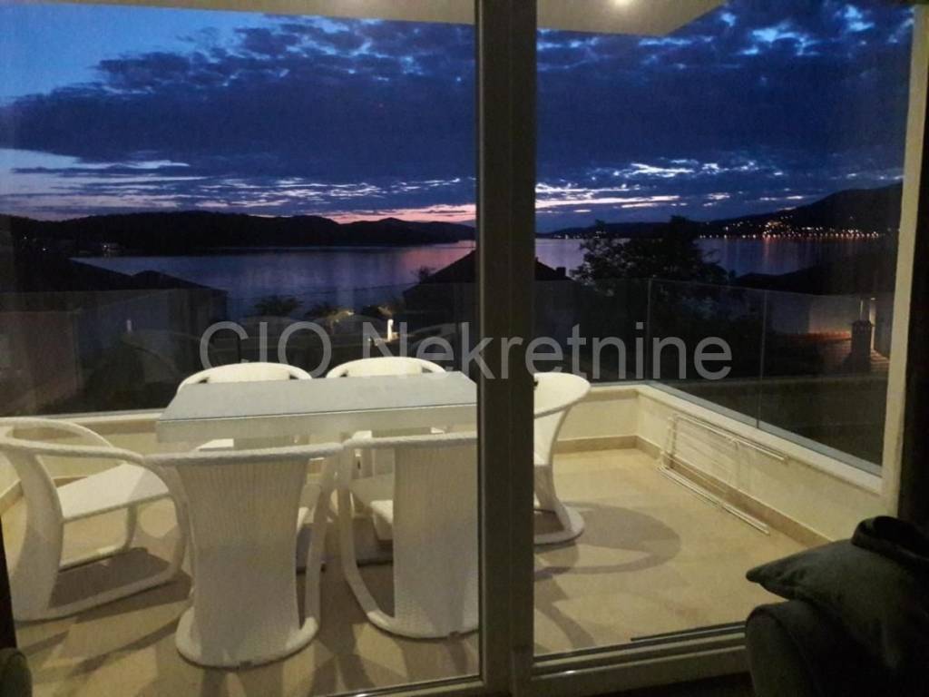 Apart-hotel, Sale, Trogir, Čiovo