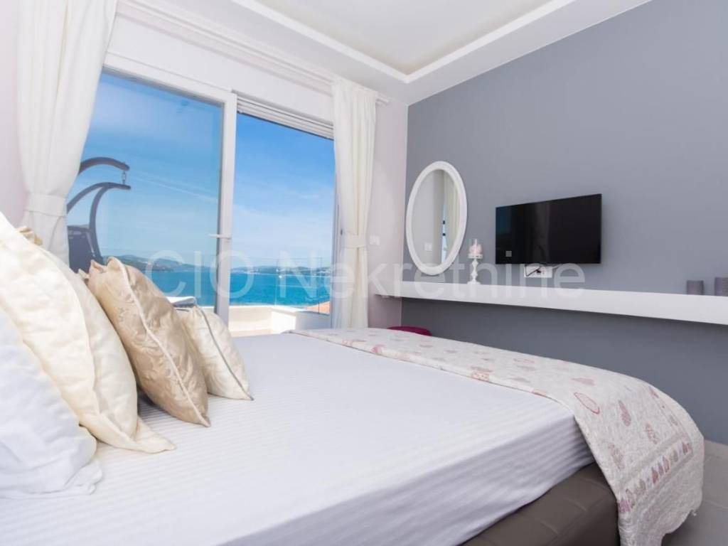 Apart-hotel, Sale, Trogir, Čiovo
