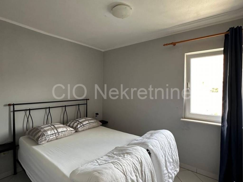 House with apartments, Sale, Rogoznica, Ražanj