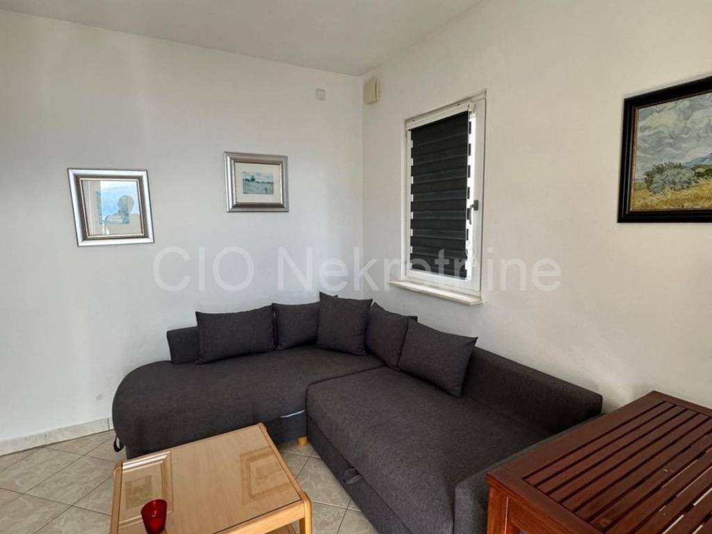 House with apartments, Sale, Rogoznica, Ražanj