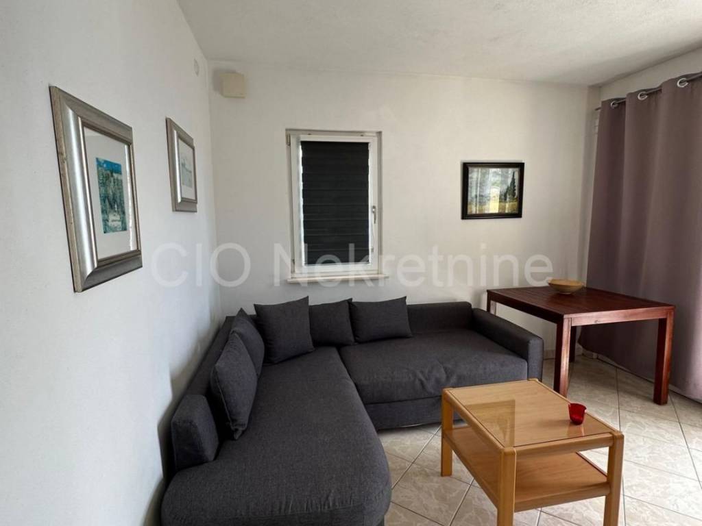 House with apartments, Sale, Rogoznica, Ražanj