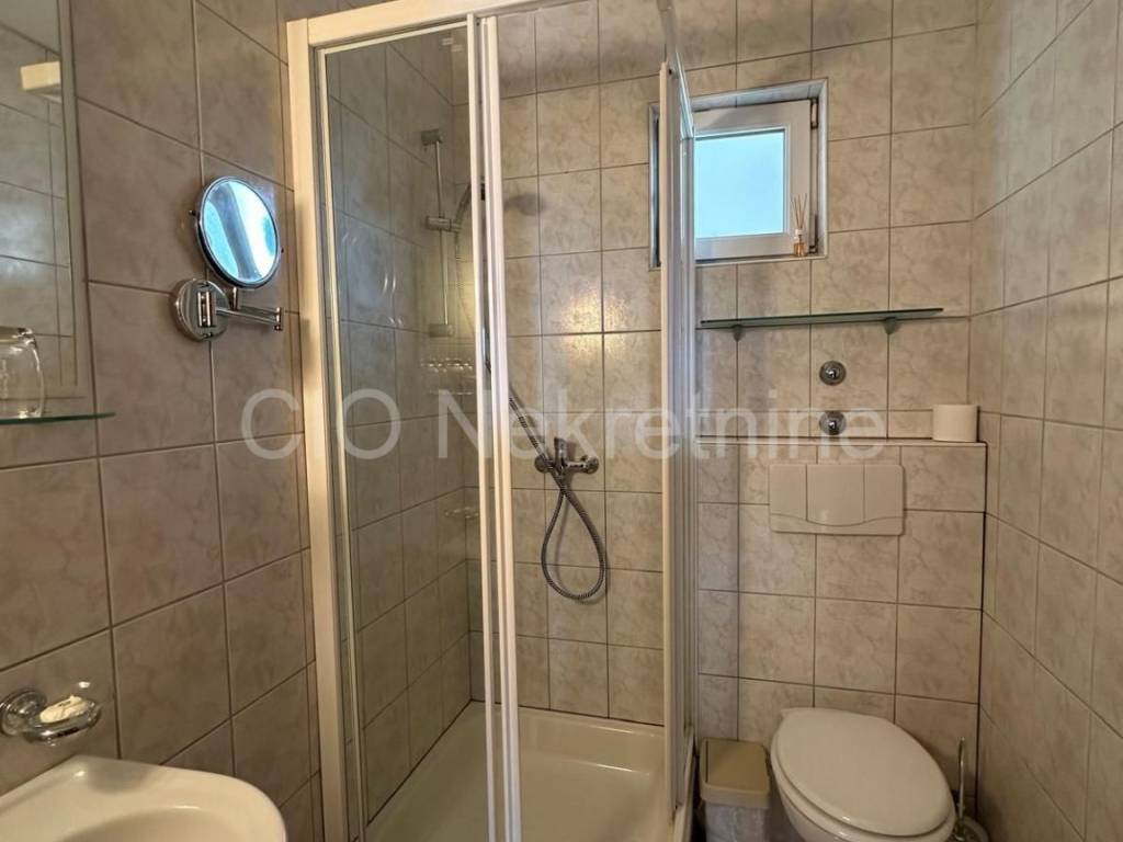 House with apartments, Sale, Rogoznica, Ražanj