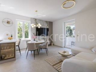 Flat in a building, Rent, Split, Split