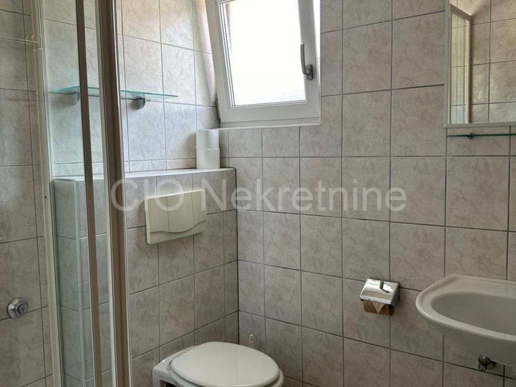 House with apartments, Sale, Rogoznica, Ražanj