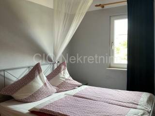 House with apartments, Sale, Rogoznica, Ražanj