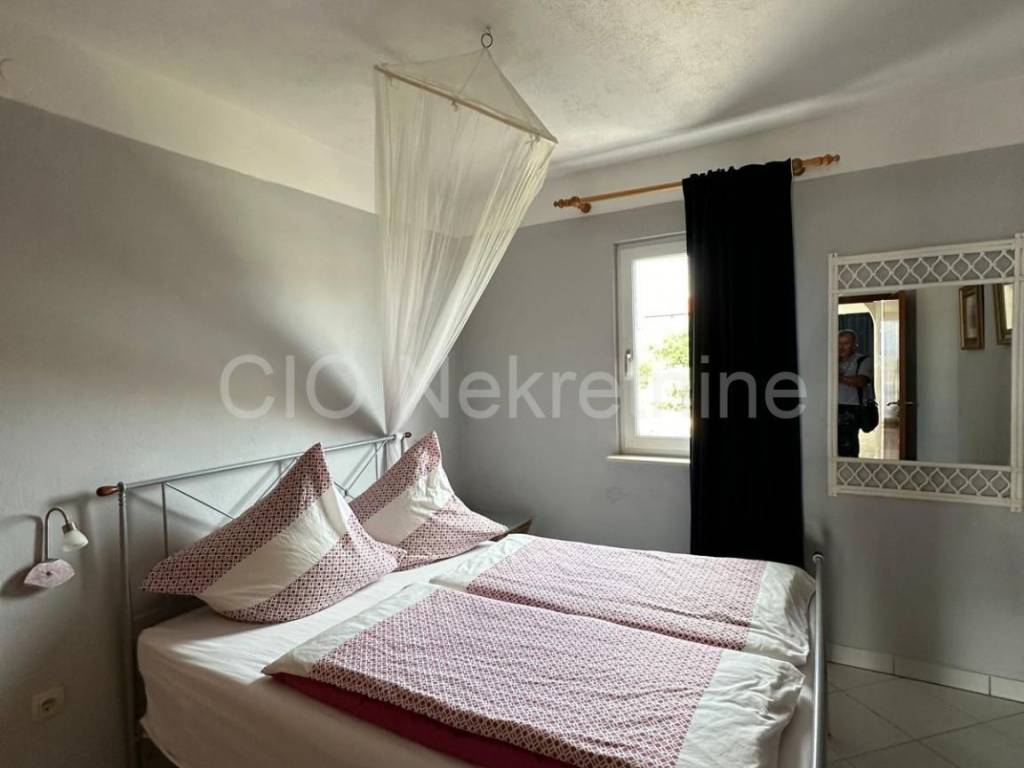 House with apartments, Sale, Rogoznica, Ražanj