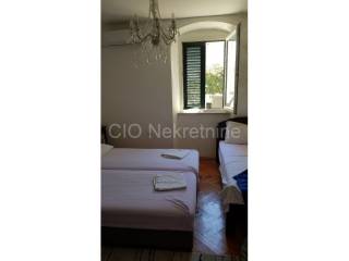 Split-level flat, Sale, Split, Split